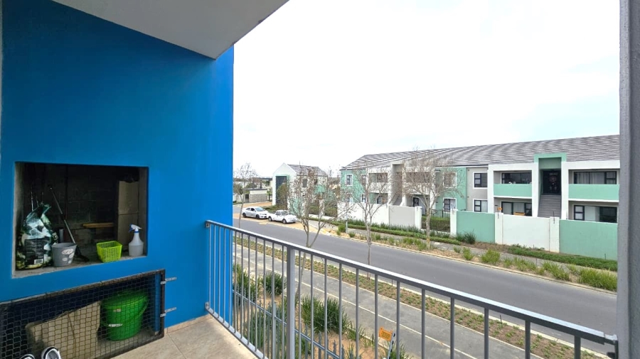 To Let 2 Bedroom Property for Rent in Burgundy Estate Western Cape